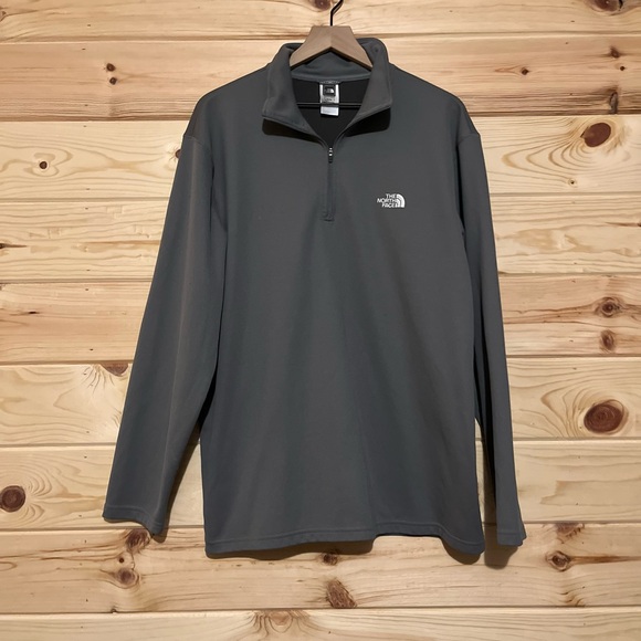 The North Face Quarter Zip Pullover - Picture 1 of 3